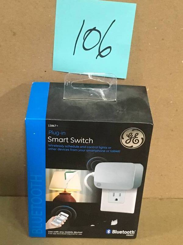 lot 106 image: GE Plug-In OnOff Indoor Bluetooth Timer Module  in good condition