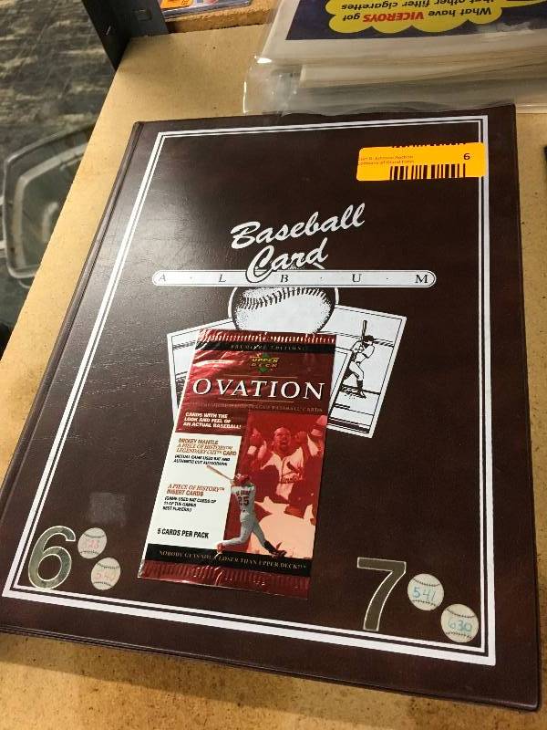 1999 Upper Deck Ovation MLB Card Album