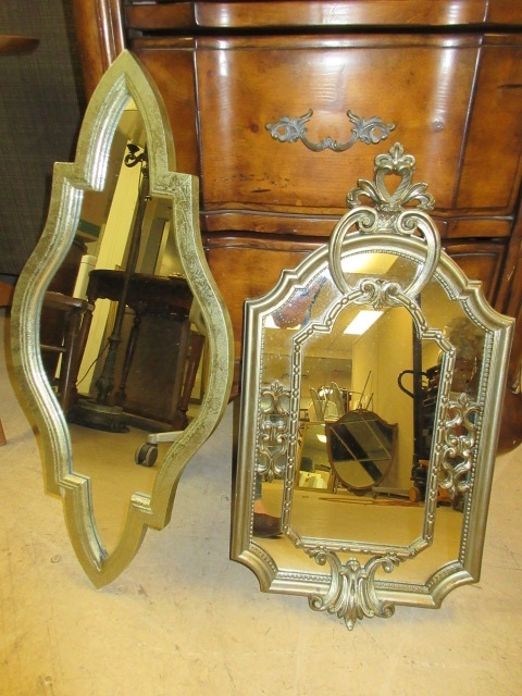 lot 126 image: SILVERY FRAMED MIRRORS