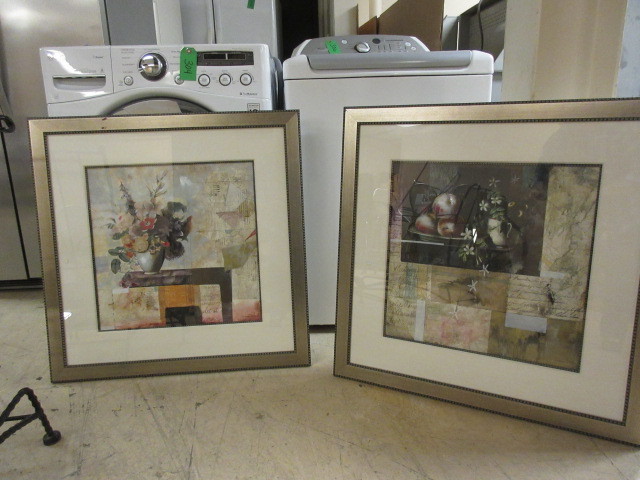 lot 128 image: FRAMED FLORAL PRINTS