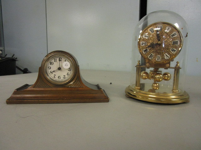 lot 218 image: KUNDO MINI-400 DAY CLOCK AND A METAL TAMBOUR CLOCK