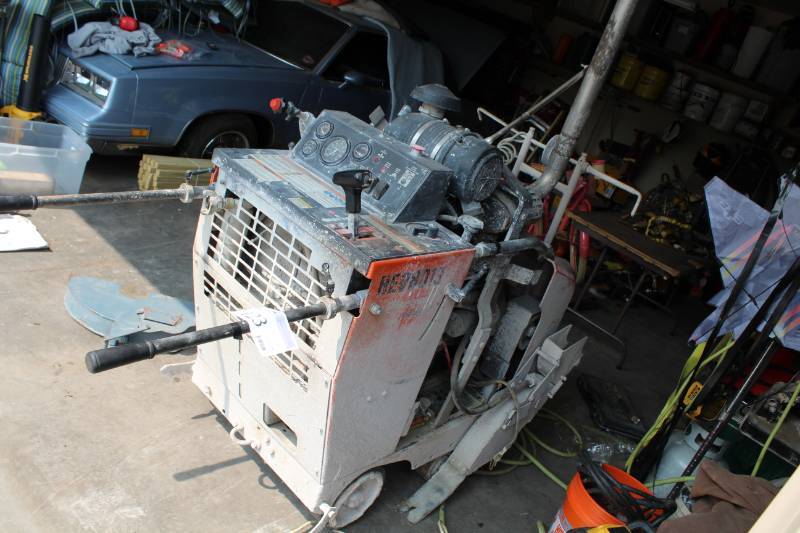 lot 123 image: Husqvarn FS4800D Cement Saw