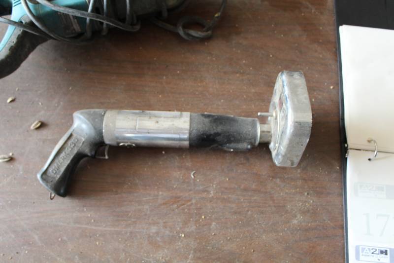 lot 170 image: Omark 330 Super G Powder Actuated Concrete Tool