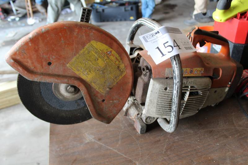 lot 154 image: Stihl TS-400 14in. Cut-Off Saw with 64cc. Engine
