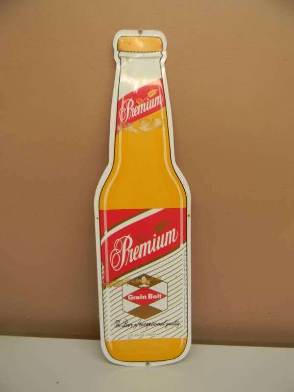 lot 5 image: VINTAGE GRAIN BELT BEER TIN BOTTLE SIGN  - APPROX 22 TALL - SEE PICTURES