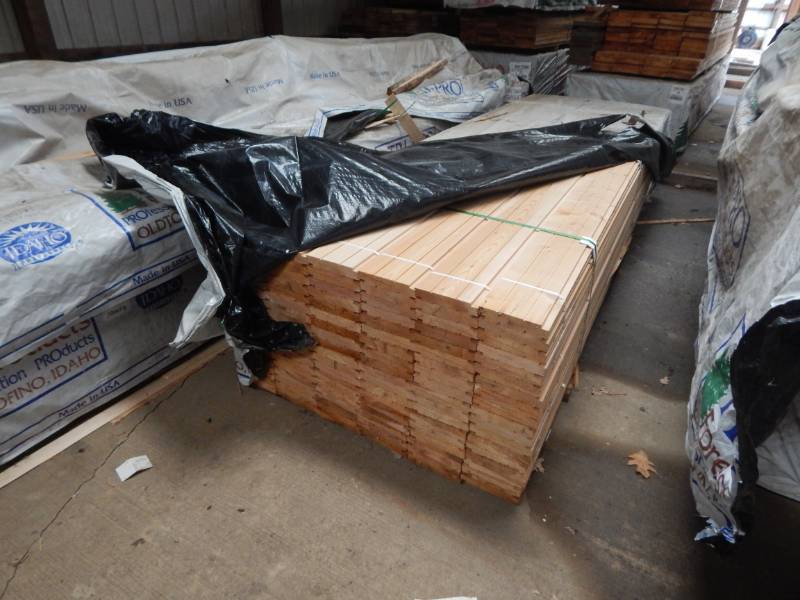 lot 15 image: 8 Western Red Cedar Lap Siding