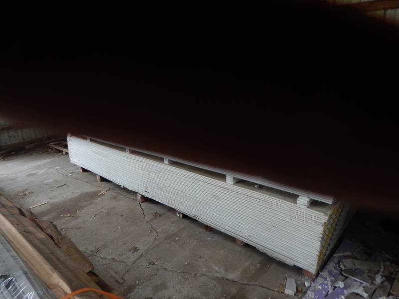 lot 19 image: 54 x 12 x 12 Sheetrock