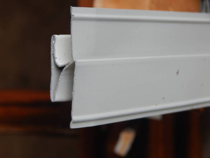 lot 26 image: Snowmist miter divider for soffits