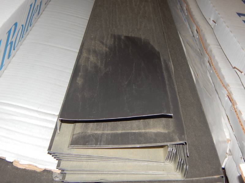 lot 50 image: 6  Mocha textured fascia cover