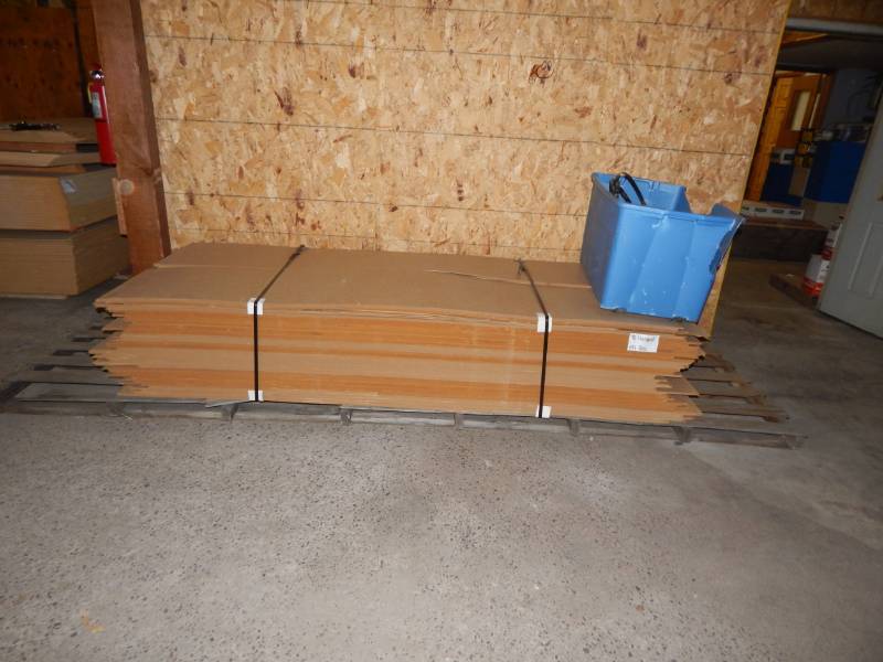 lot 74 image: 18 x 8 x 18 Hardboard sheeting