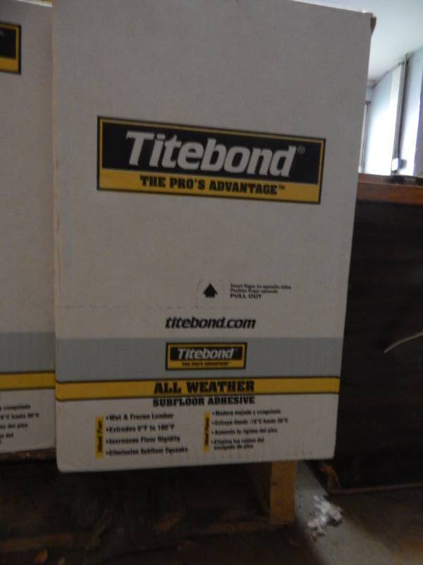 lot 80 image: Titebond Sub Floor Adhesive 28 oz