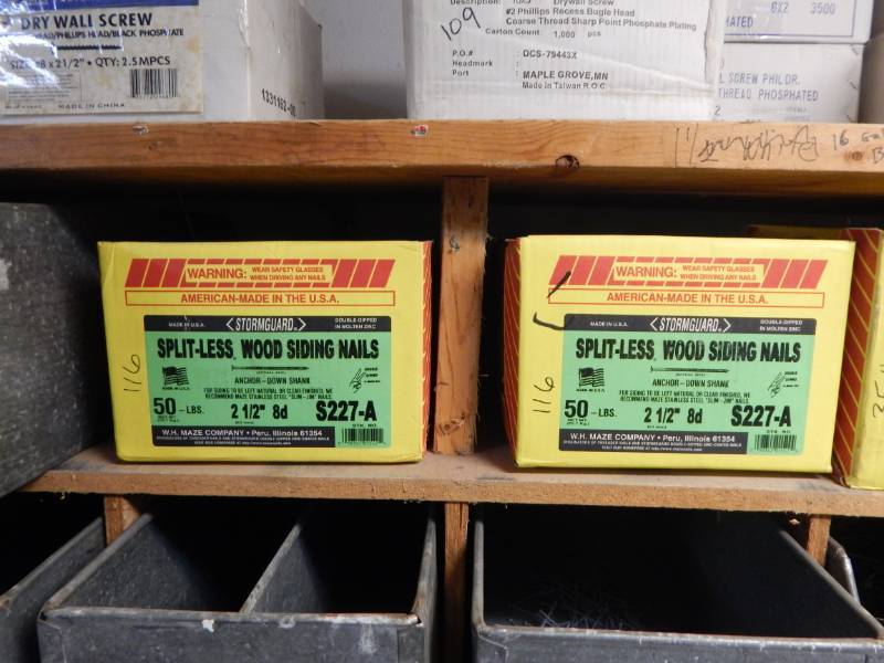 lot 116 image: 8d Splitless Siding Nails