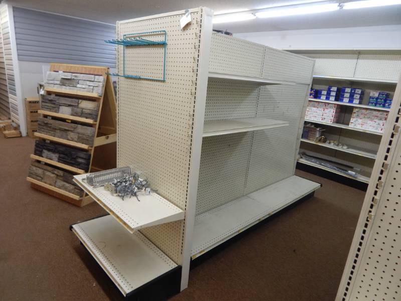 lot 152 image: Retail Shelving Section