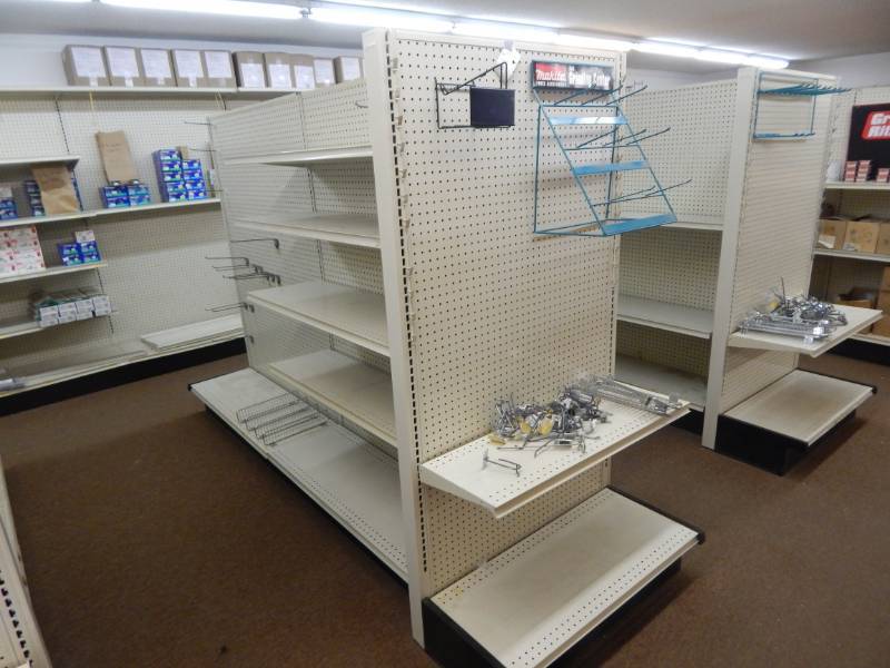 lot 153 image: Retail Shelving Section
