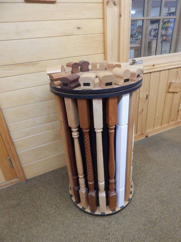 lot 162 image: Baluster Display Spinner