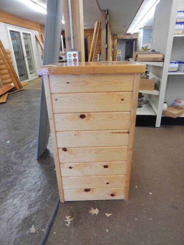 lot 193 image: Wooden Podium
