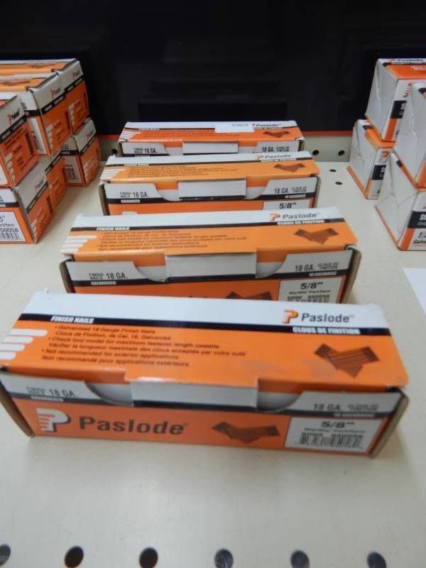 lot 195 image: Paslode 18 gauge Finish Nails