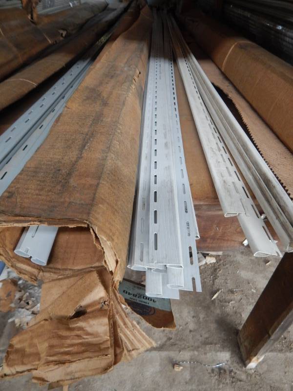 lot 232 image: Georgia-Pacific Vinyl Siding Undersill Gray