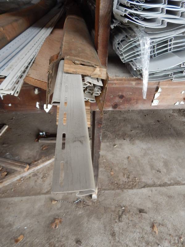 lot 235 image: Georgia-Pacific Vinyl Siding Undersill Tan