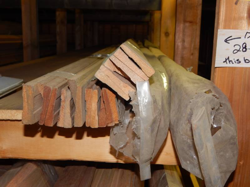 lot 281 image: Lot of Oak Casing