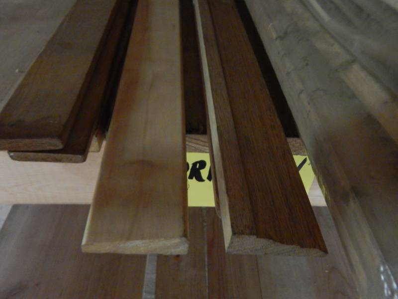 lot 284 image: Lot of Oak Casing