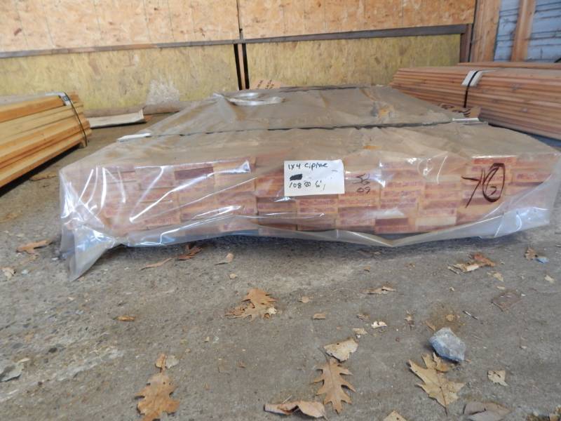 lot 317 image: 1 x 4 Select Pine boards