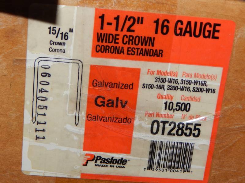 lot 389 image: Paslode 16 gauge wide crown staples