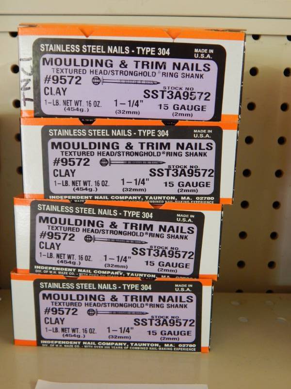 lot 400 image: Clay Fascia nails