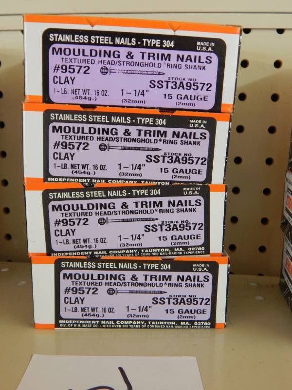 lot 401 image: Clay Fascia nails