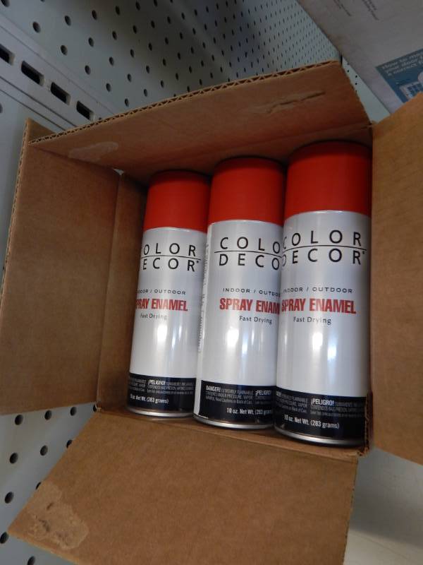 lot 410 image: Red spray paint