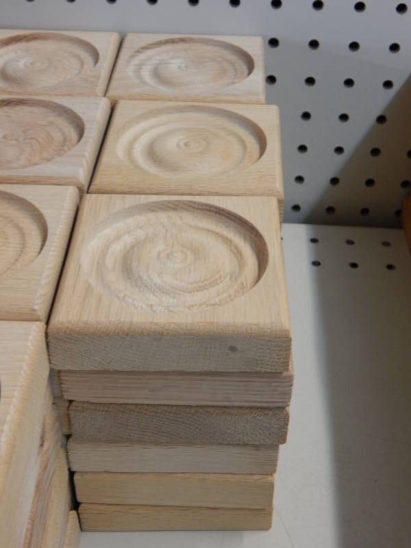 lot 417 image: Lot of Oak Rosettes