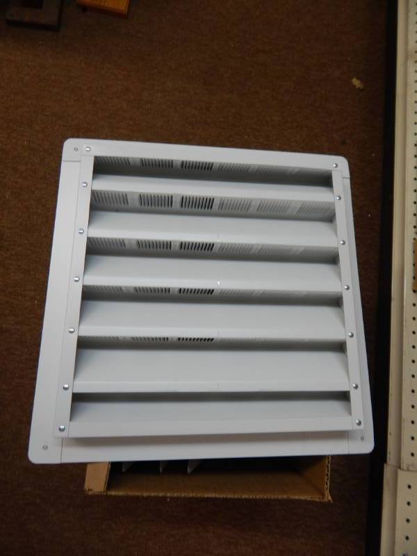 lot 432 image: 12 x 12 White vents