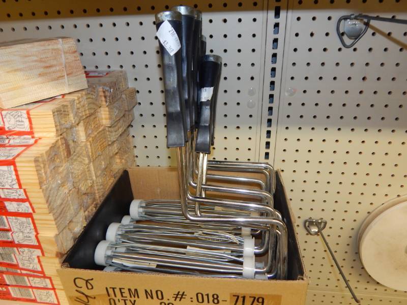 lot 442 image: Paint roller frames