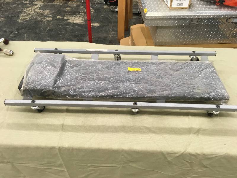 lot 94 image: Pro- Lift Mechanics Creeper
