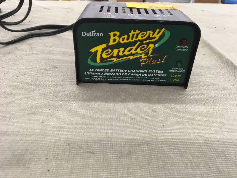 lot 130 image: Deltran Battery Tender