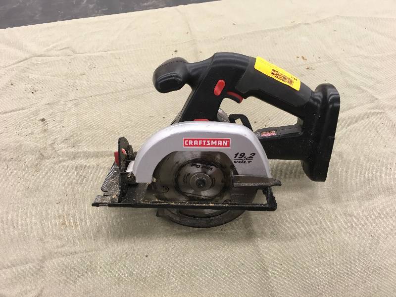 lot 134 image: Craftsman Trim Saw