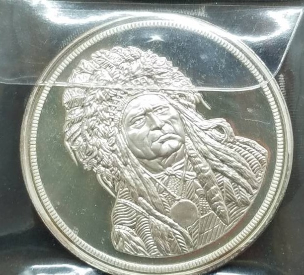 lot 10 image: 5 oz Indian Cheif .999 fine silver round