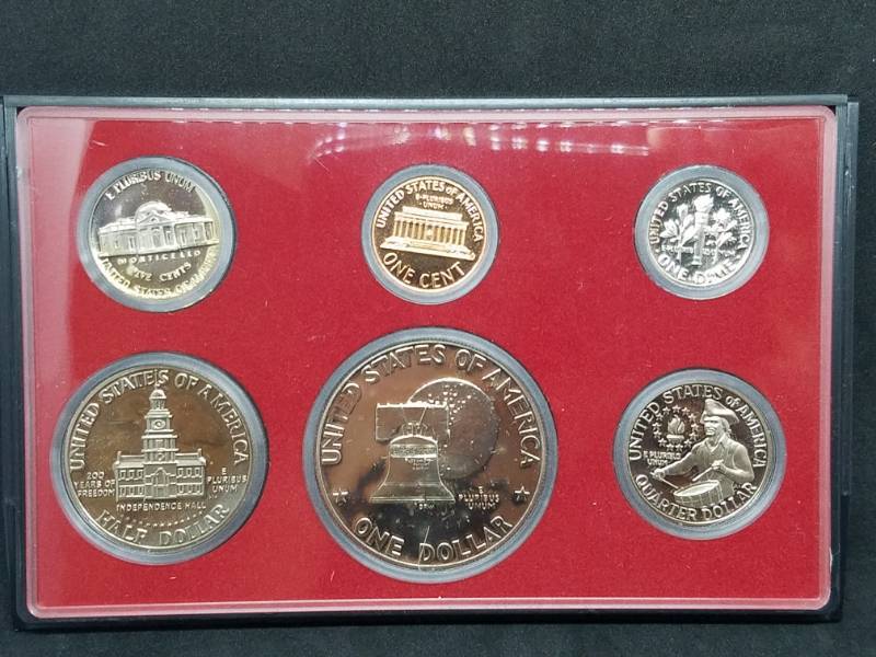 lot 98 image: 1975 Proof Set