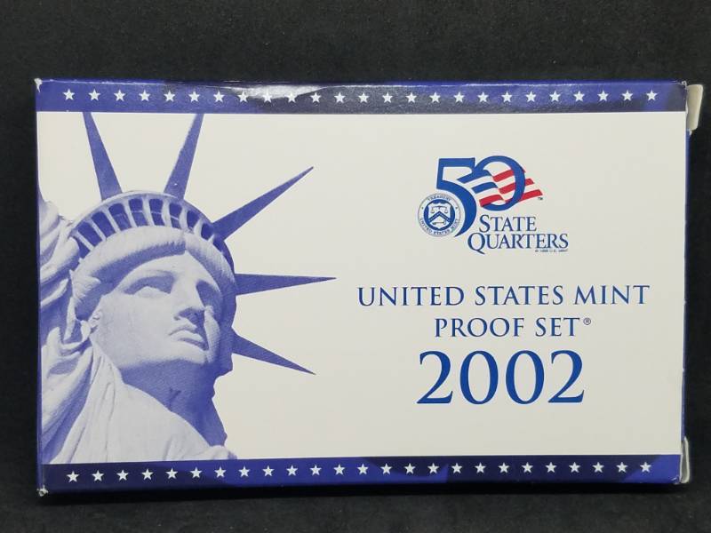 lot 116 image: 2002 Proof Set