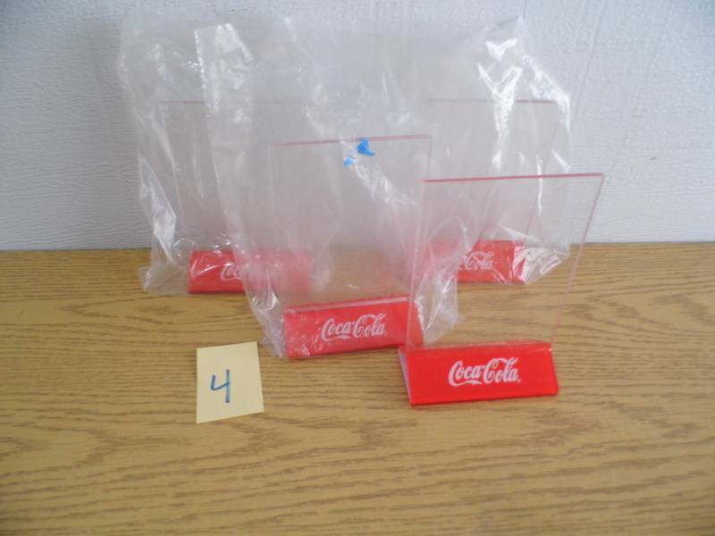 lot 4 image: Lot of 4 Coke Table Tents