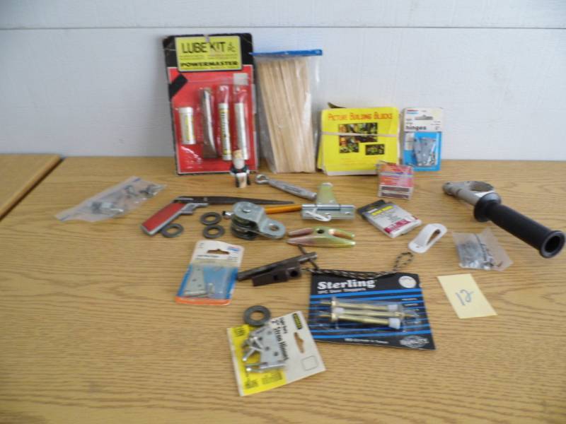 lot 12 image: Hardware