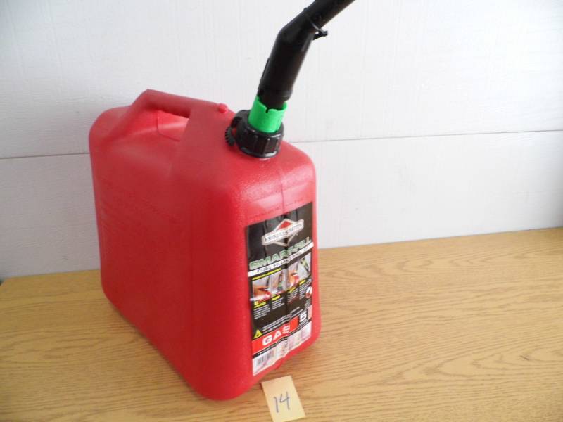 lot 14 image: 5 Gallon Gas Can