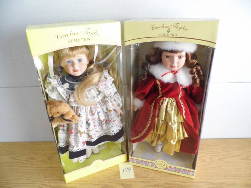 lot 174 image: Lot of 2 Carolyn Taylor Dolls