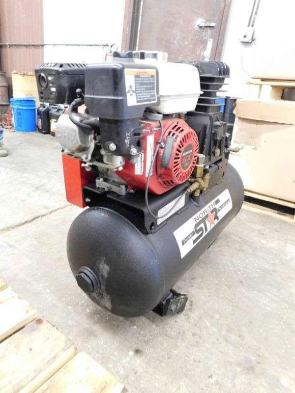 lot 17 image: North Star Gas Powered Compressor with Electric Start