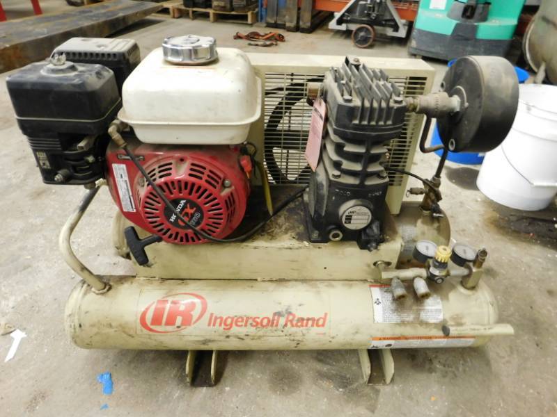 lot 18 image: Ingersoll Rand Gas Powered Air Compressor