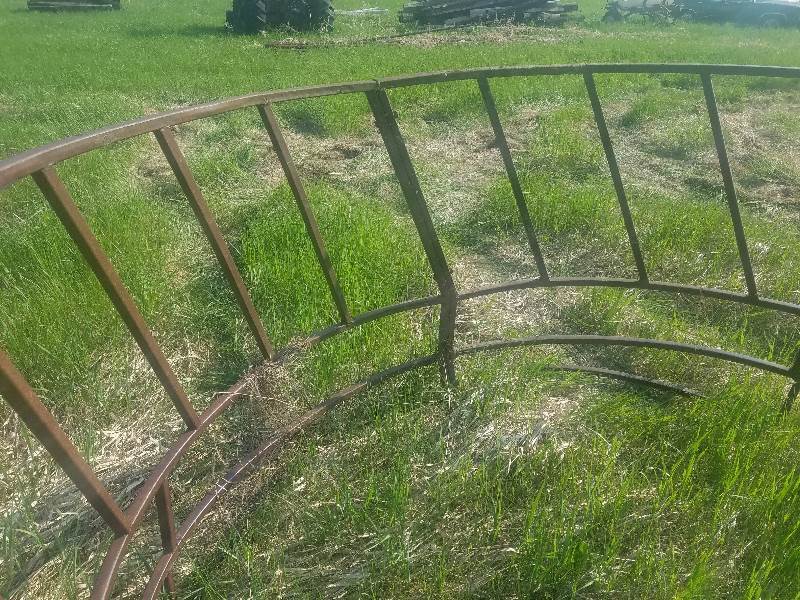 Hay Feed Ring