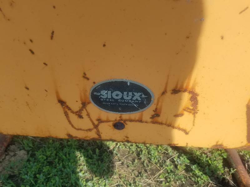 Sioux Feed Bunk