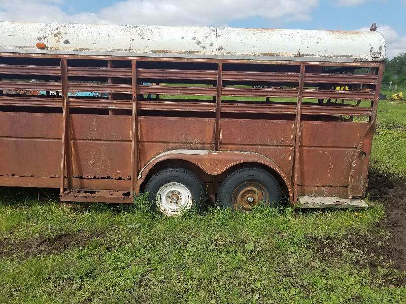 1974 Powers CattleHorse Trailer