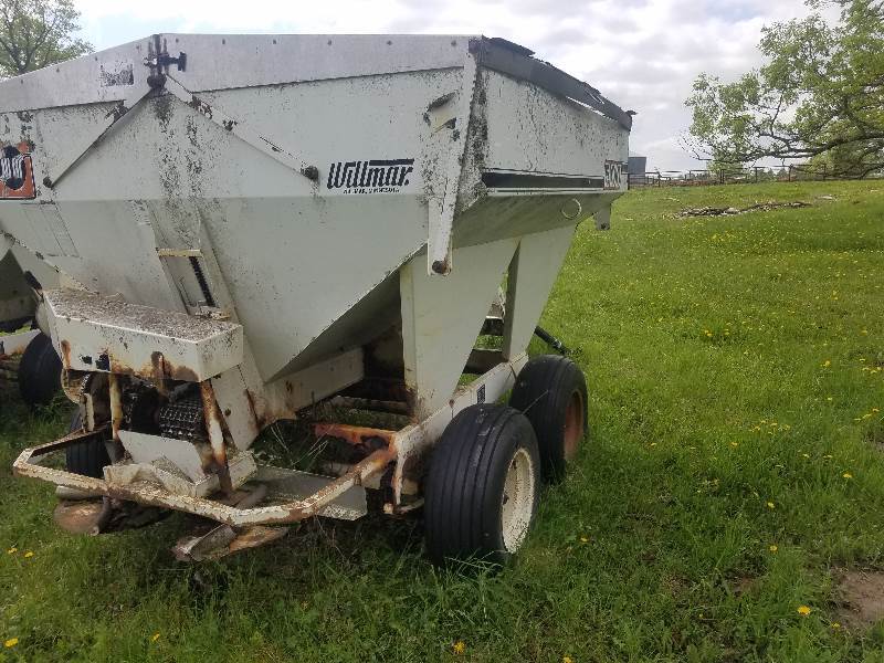 Willmar 500 Fertilizer Spreader