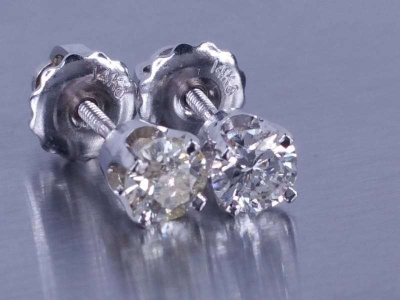 1 CT Diamond Stud Screwback Earrings in 14k White Gold